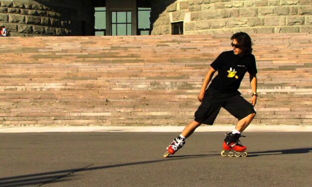 The Joy of RollerBlading: Skating Through History, Dazzling Tricks, and Thriving Communities