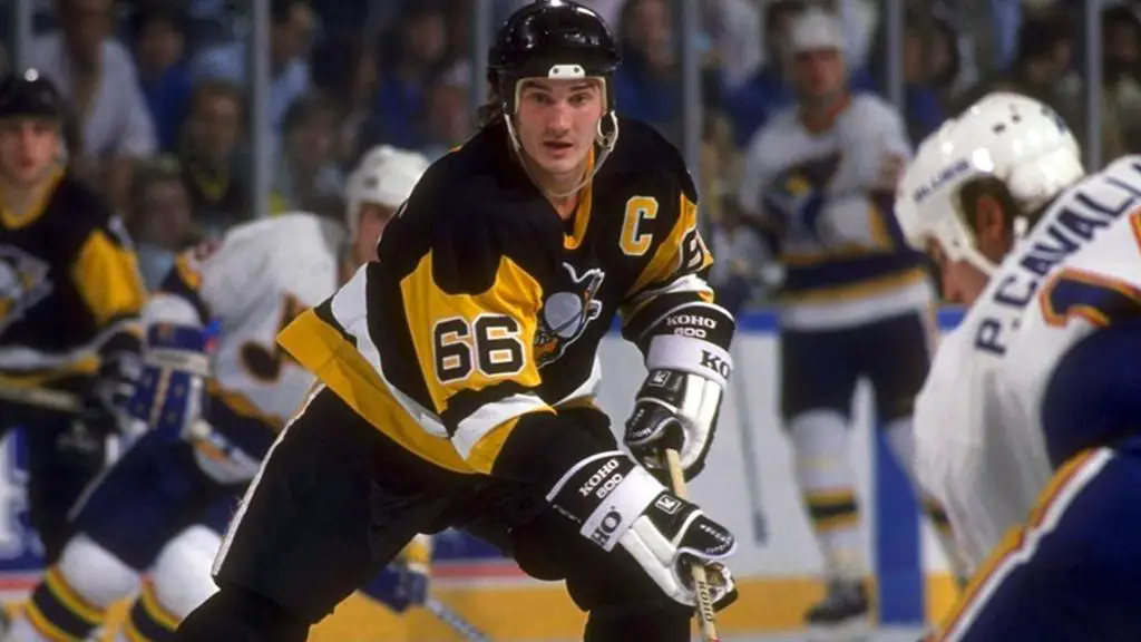 Mario Lemieux the NHL player known for making a great sporting recovery