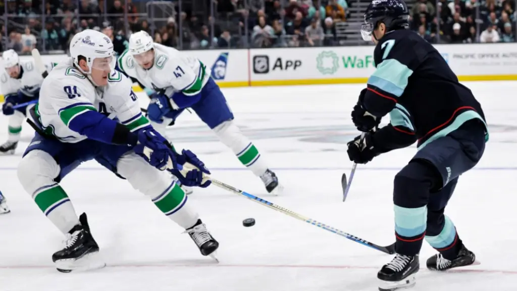 The Canucks continue their current losing streak with a 5-2 loss to the Seattle Kraken this week.