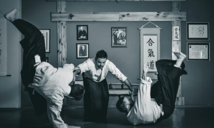 How can seniors start learning Aikido safely and effectively?